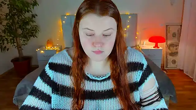 PolinaSalvatore online show from February 12, 2026, 6:47 pm