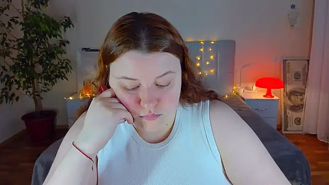 PolinaSalvatore online show from March 5, 2026, 2:35 pm