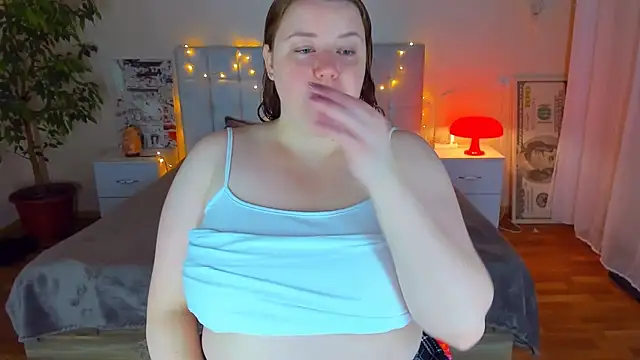 PolinaSalvatore online show from March 26, 2026, 4:12 pm