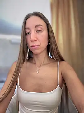 EvaCatt online show from February 5, 2026, 3:44 am