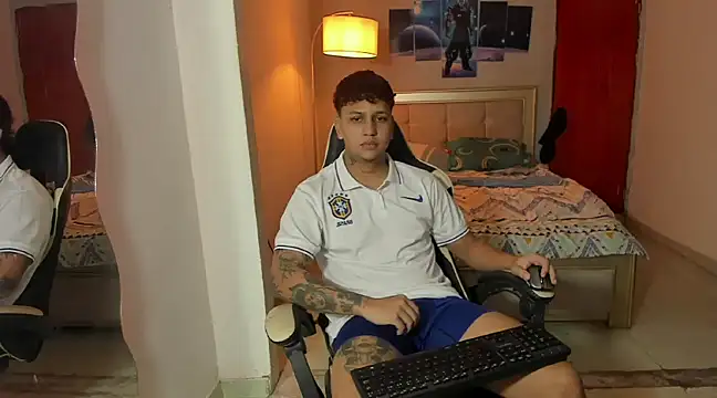 Snapshot of Jake_simons chatting on January 25, 2025, 9:15 am Jake simons online show from January 25, 2025, 9:15 am