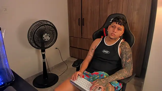 Jake simons online show from April 24, 2026, 9:34 am