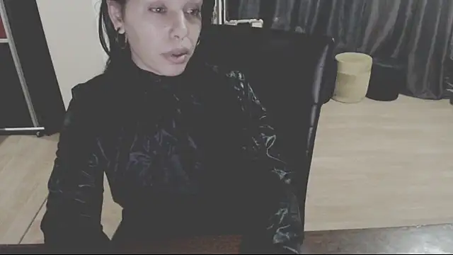 GoldenSasha online show from October 12, 2025, 7:46 pm