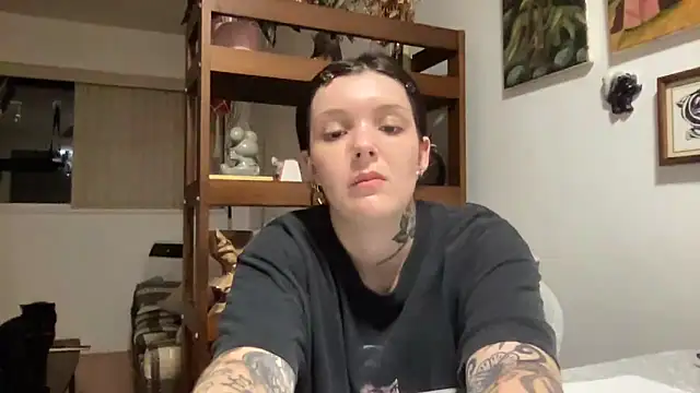 SweetMaisie online show from September 28, 2025, 3:34 am