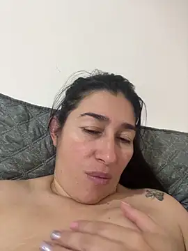 Snapshot of andreaisis2 chatting on March 4, 2026, 5:08 pm andreaisis2 online show from March 4, 2026, 5:08 pm