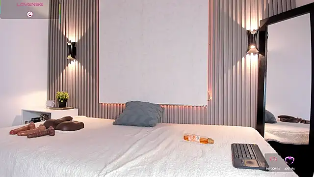 Zafiiraa online show from September 20, 2025, 11:55 am