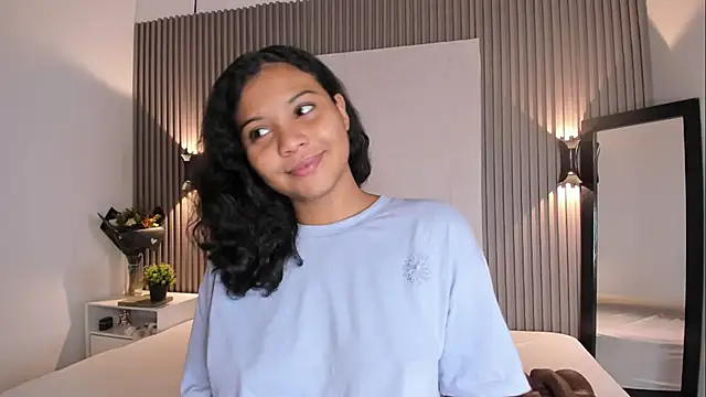 Zafiiraa online show from December 2, 2025, 11:59 am