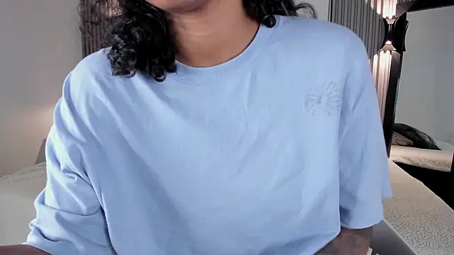 Zafiiraa online show from March 20, 2026, 1:16 pm