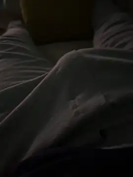 Snapshot of serkan201852 chatting on November 9, 2025, 2:15 pm serkan201852 online show from November 9, 2025, 2:15 pm