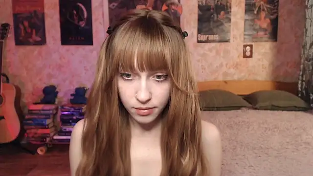 Friendly Ellie online show from February 10, 2026, 12:04 am