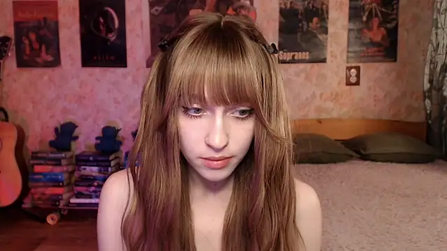 Friendly Ellie online show from May 27, 2026, 11:24 pm