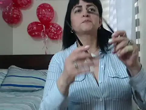 ISABEEL SOFIA01 online show from February 19, 2025, 9:03 pm