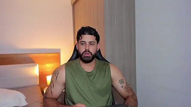 Justyn Torres online show from February 17, 2025, 7:42 pm