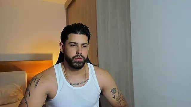 Justyn Torres online show from February 25, 2025, 1:09 am