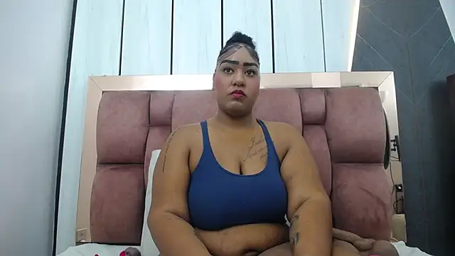 arianna pearl online show from September 9, 2025, 12:05 pm