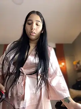 Amandanauty online show from December 3, 2025, 7:05 am