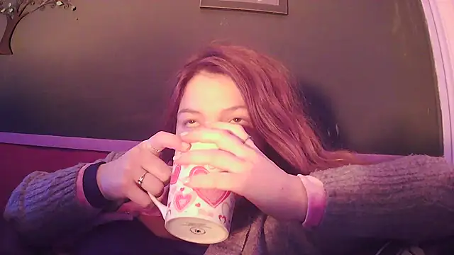 Angelk43 online show from December 20, 2025, 6:42 am