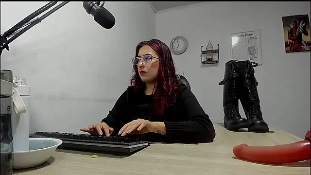 Scarlett Sen online show from February 26, 2025, 4:03 pm