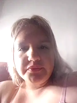 Snapshot of shaynarg chatting on October 6, 2025, 8:56 am shaynarg online show from October 6, 2025, 8:56 am