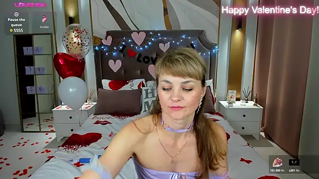 annasimonsj online show from February 17, 2025, 6:42 am