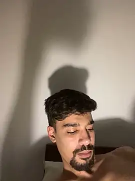 Hermanooooooo online show from January 14, 2025, 2:08 am