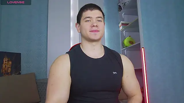 Snapshot of Arilas_ chatting on March 12, 2025, 7:46 am Arilas  online show from March 12, 2025, 7:46 am