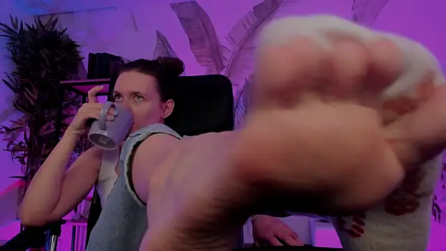 Snapshot of JennyDens chatting on January 3, 2025, 2:54 am JennyDens online show from January 3, 2025, 2:54 am