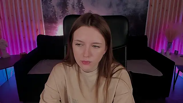 Snapshot of JennyDens chatting on February 11, 2025, 1:52 am JennyDens online show from February 11, 2025, 1:52 am