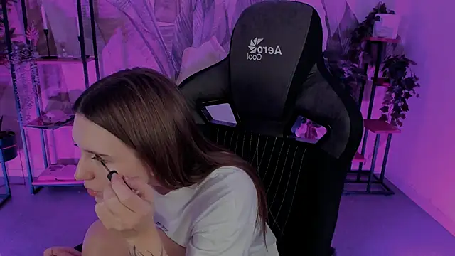 Snapshot of JennyDens chatting on February 28, 2025, 2:31 am JennyDens online show from February 28, 2025, 2:31 am