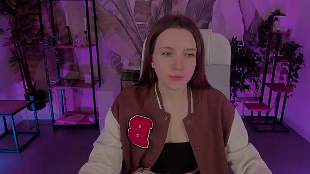 Snapshot of JennyDens chatting on March 20, 2025, 2:29 am JennyDens online show from March 20, 2025, 2:29 am