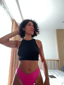 Snapshot of _CurlySue_ chatting on June 22, 2026, 10:51 pm CurlySue online show from June 22, 2026, 10:51 pm