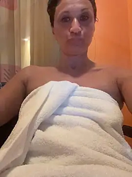 Luna-77 online show from February 14, 2026, 7:43 pm