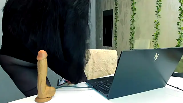 WorshipLilit online show from February 28, 2026, 7:48 pm