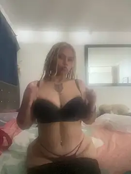 SamanthaBlonde777 online show from March 31, 2026, 1:29 am