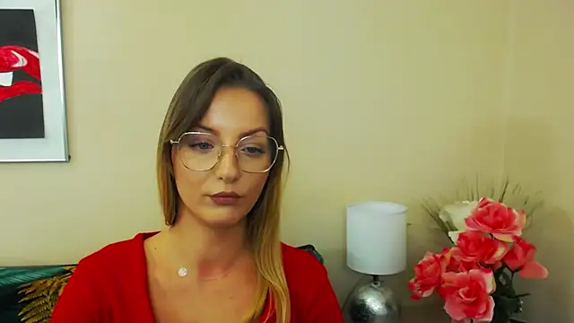 Snapshot of NatalieSexy chatting on January 15, 2025, 10:17 am NatalieSexy online show from January 15, 2025, 10:17 am