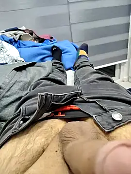 Hottoyboy2 online show from October 6, 2025, 1:47 am