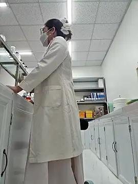 Snapshot of HinaLovely chatting on February 3, 2026, 2:53 am HinaLovely online show from February 3, 2026, 2:53 am