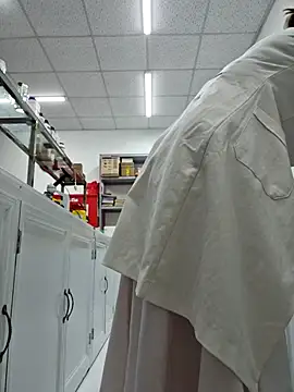 Snapshot of HinaLovely chatting on February 9, 2026, 9:19 pm HinaLovely online show from February 9, 2026, 9:19 pm