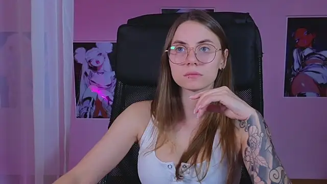  AnnaStark  online show from March 7, 2025, 8:11 pm