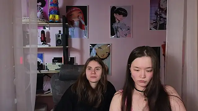  AnnaStark  online show from May 13, 2026, 8:16 pm