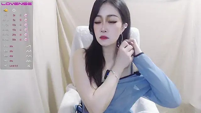 AkinLocal online show from November 10, 2025, 2:43 am