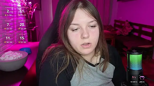 XNirvanaX online show from April 27, 2026, 2:42 am