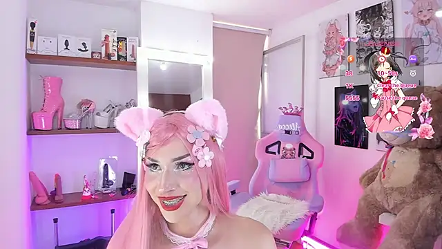 alessandrathedoll online show from February 4, 2025, 9:20 pm