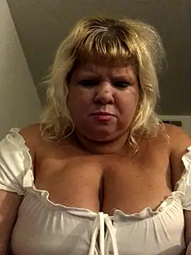 Snapshot of JemJensen30 chatting on September 27, 2025, 7:02 am JemJensen30 online show from September 27, 2025, 7:02 am