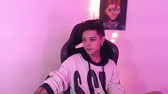 Snapshot of saad_man chatting on January 7, 2025, 7:20 am saad man online show from January 7, 2025, 7:20 am