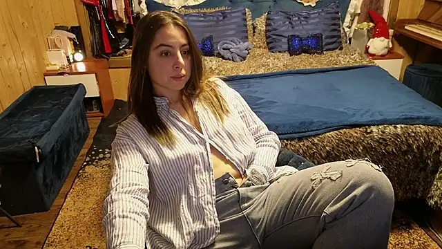 VanessaDoyle online show from December 5, 2025, 7:10 pm