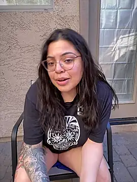 drizzypeach602 online show from March 3, 2025, 12:15 am