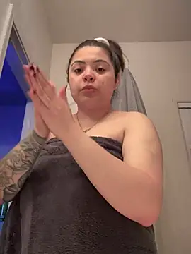 drizzypeach602 online show from March 7, 2025, 5:29 am