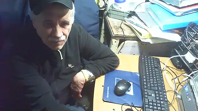 nonnomaturobisex online show from March 14, 2026, 11:15 am