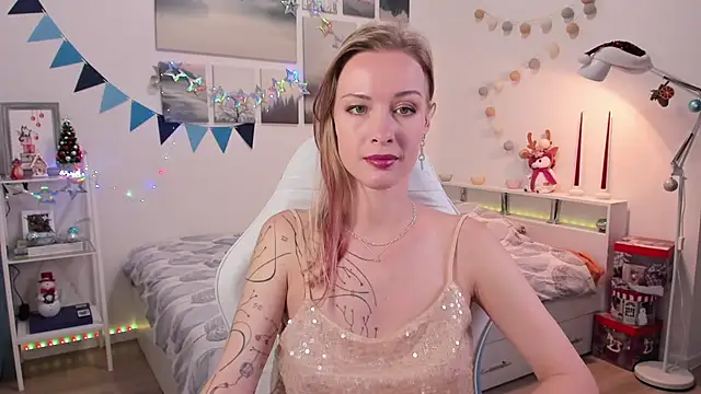 MissRightX online show from January 2, 2025, 4:35 pm